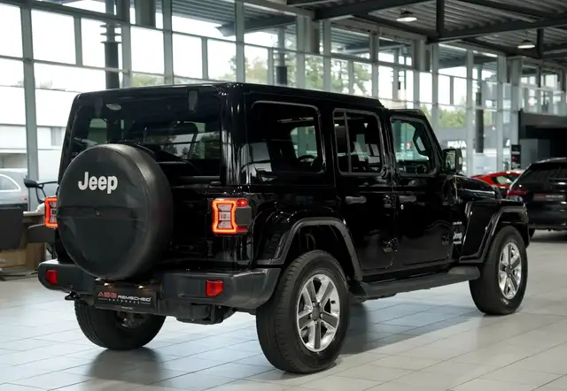 Jeep Wrangler view 6