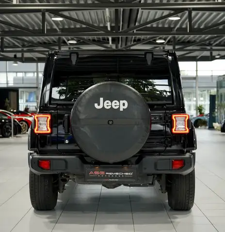 Jeep Wrangler view 7