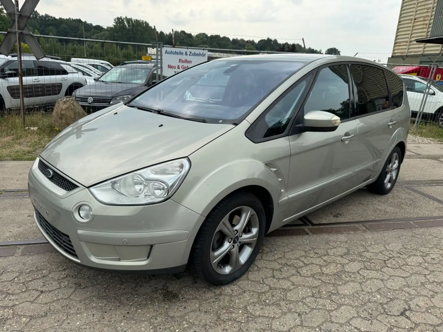 Ford S-Max S-MAX Titanium*Autom.*Navi*2.Hand*7-Sitzer - 1