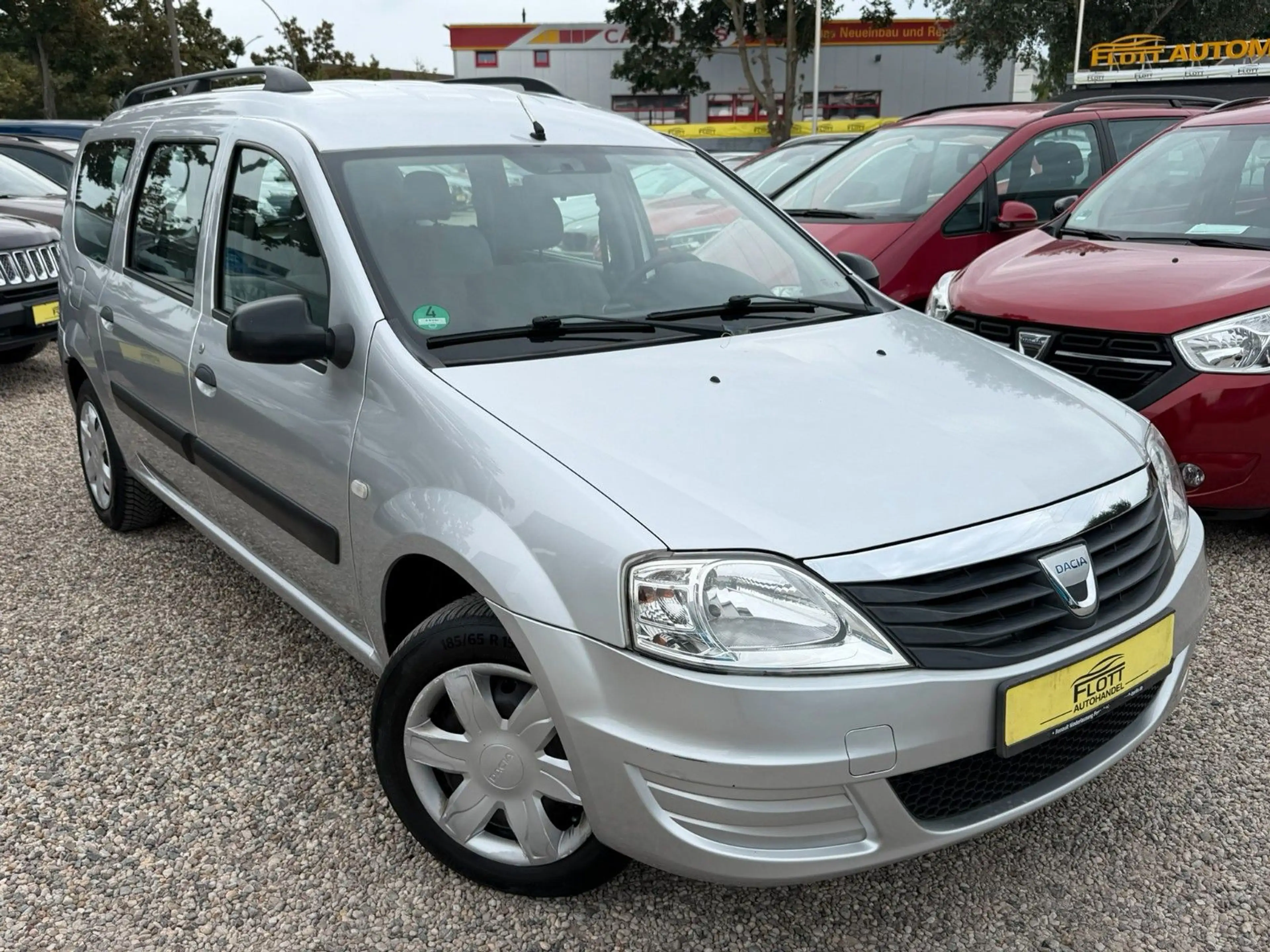 Dacia Logan MCV Ambiance *1.HD*85TKM*Klima* TÜV Neu