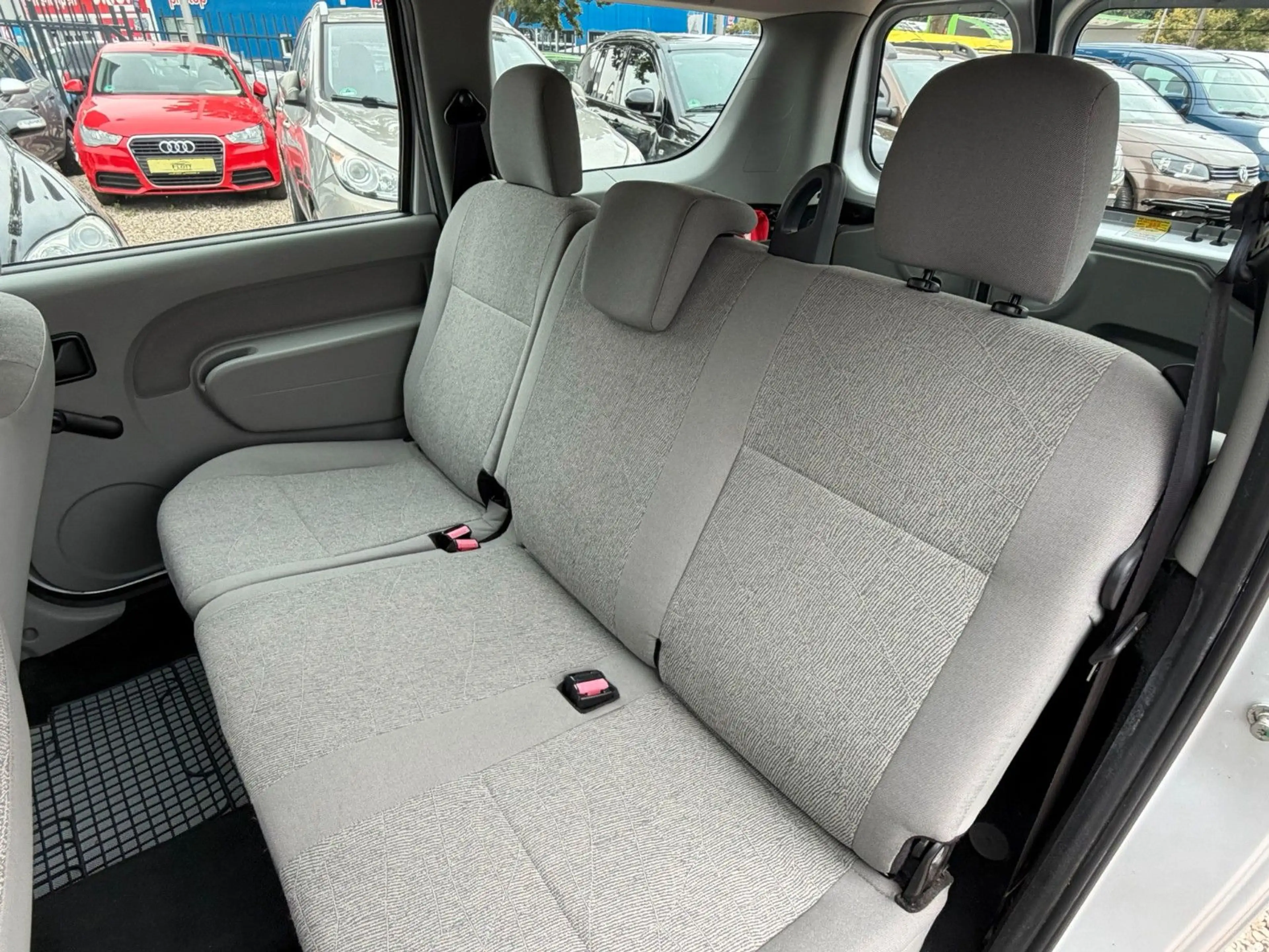 Dacia Logan MCV Ambiance *1.HD*85TKM*Klima* TÜV Neu — photo 14