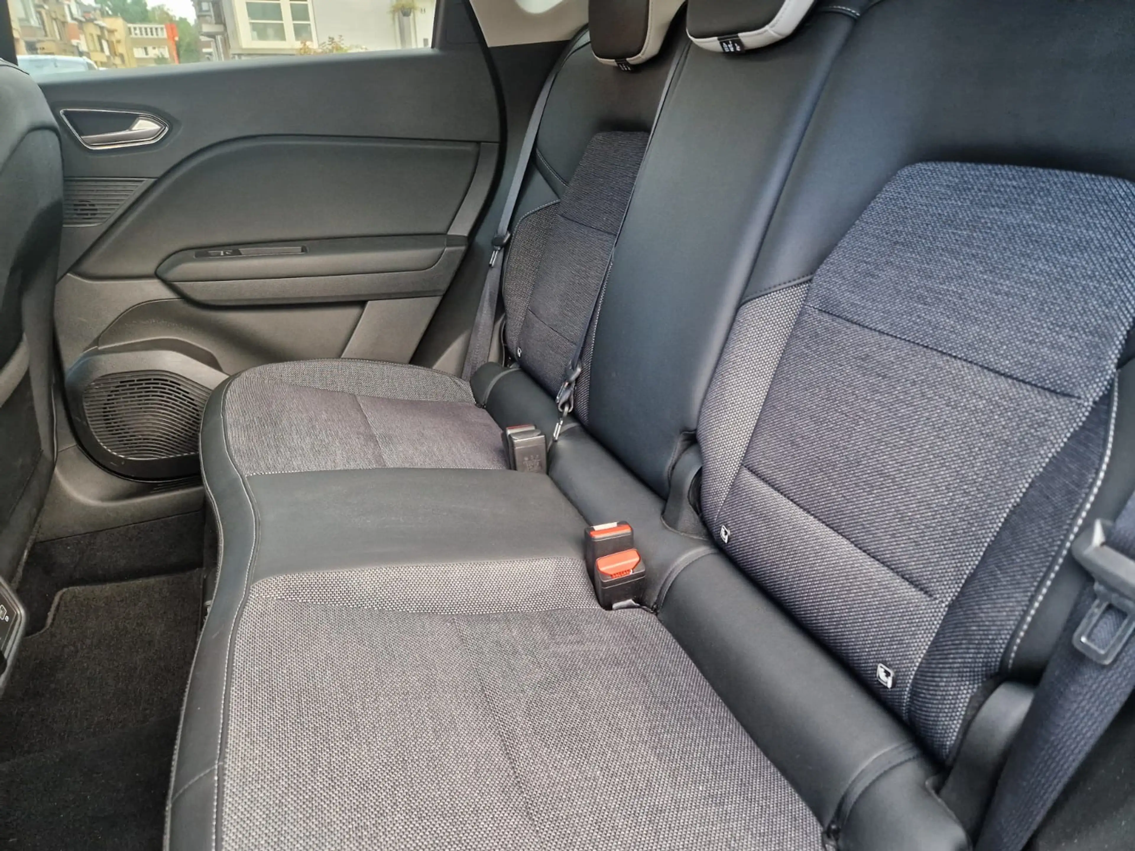 Renault Captur Captur 1.0 TCe / GARANTIE / NAVI / LED / AIRCO / — photo 6