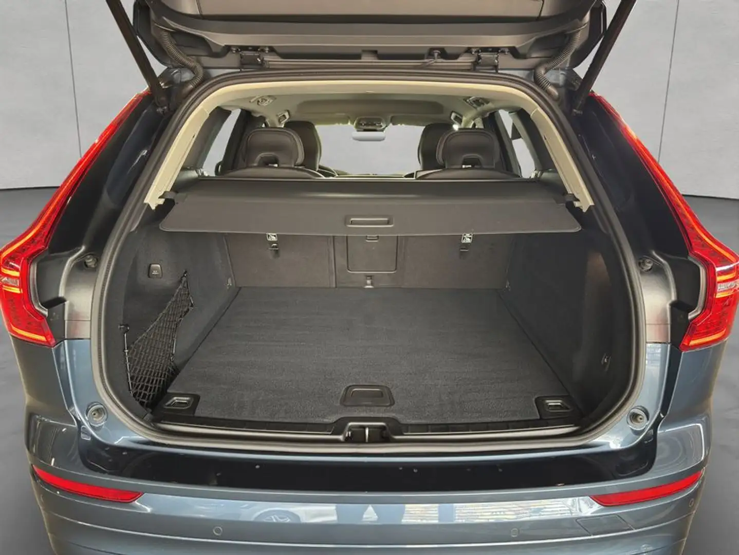 Volvo XC60 XC60 B5 B AWD Core Blau - 2