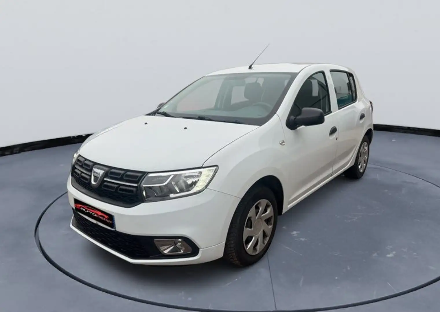 Dacia Sandero Ambiance 0.9 TCE 90Ch Bluetooth Attelage Blanc - 1