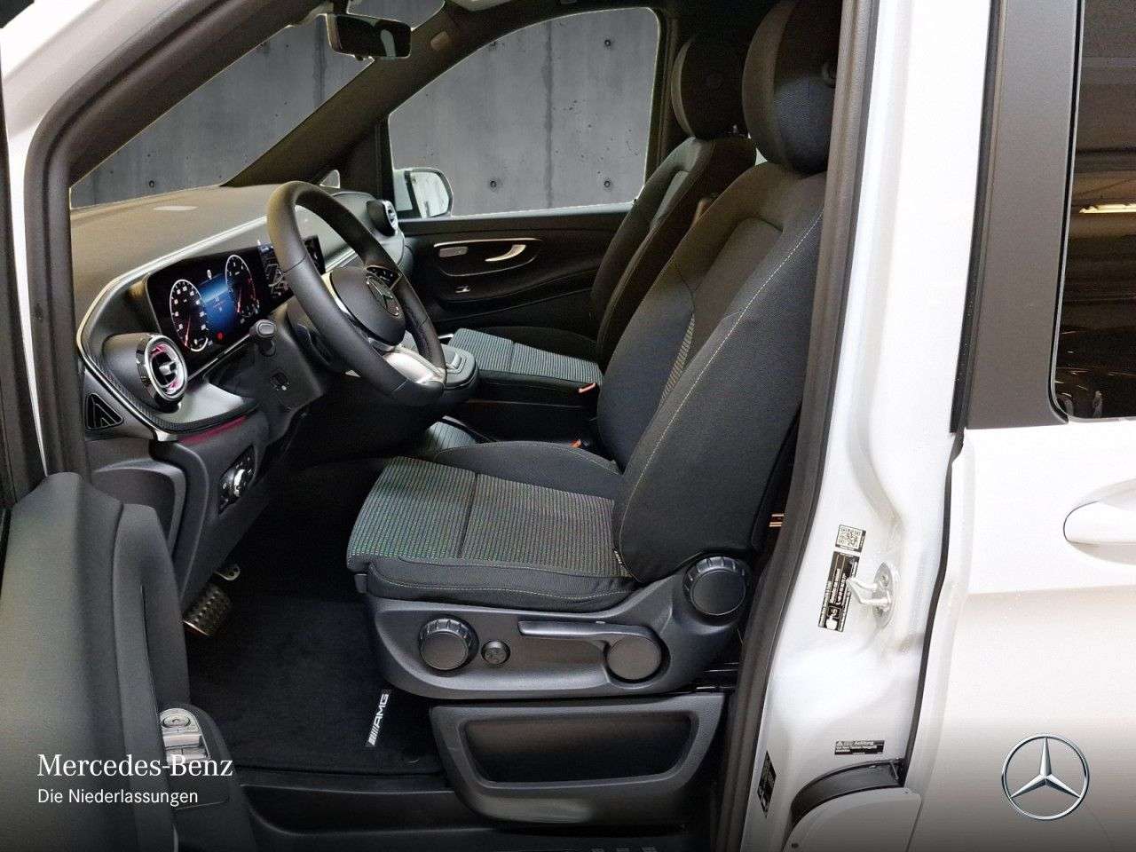 Mercedes-Benz V 250