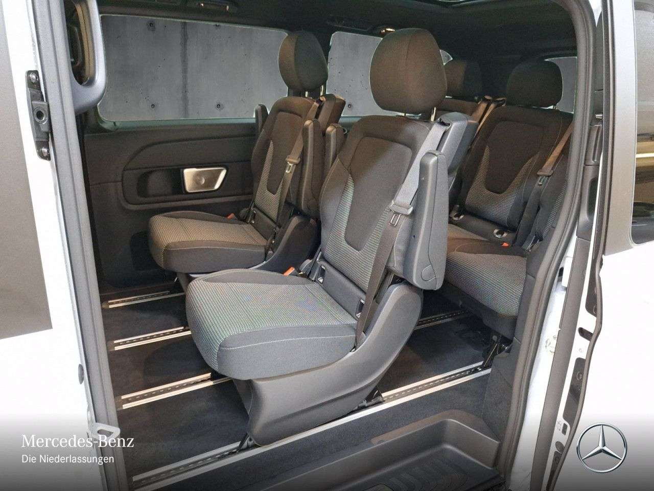 Mercedes-Benz V 250