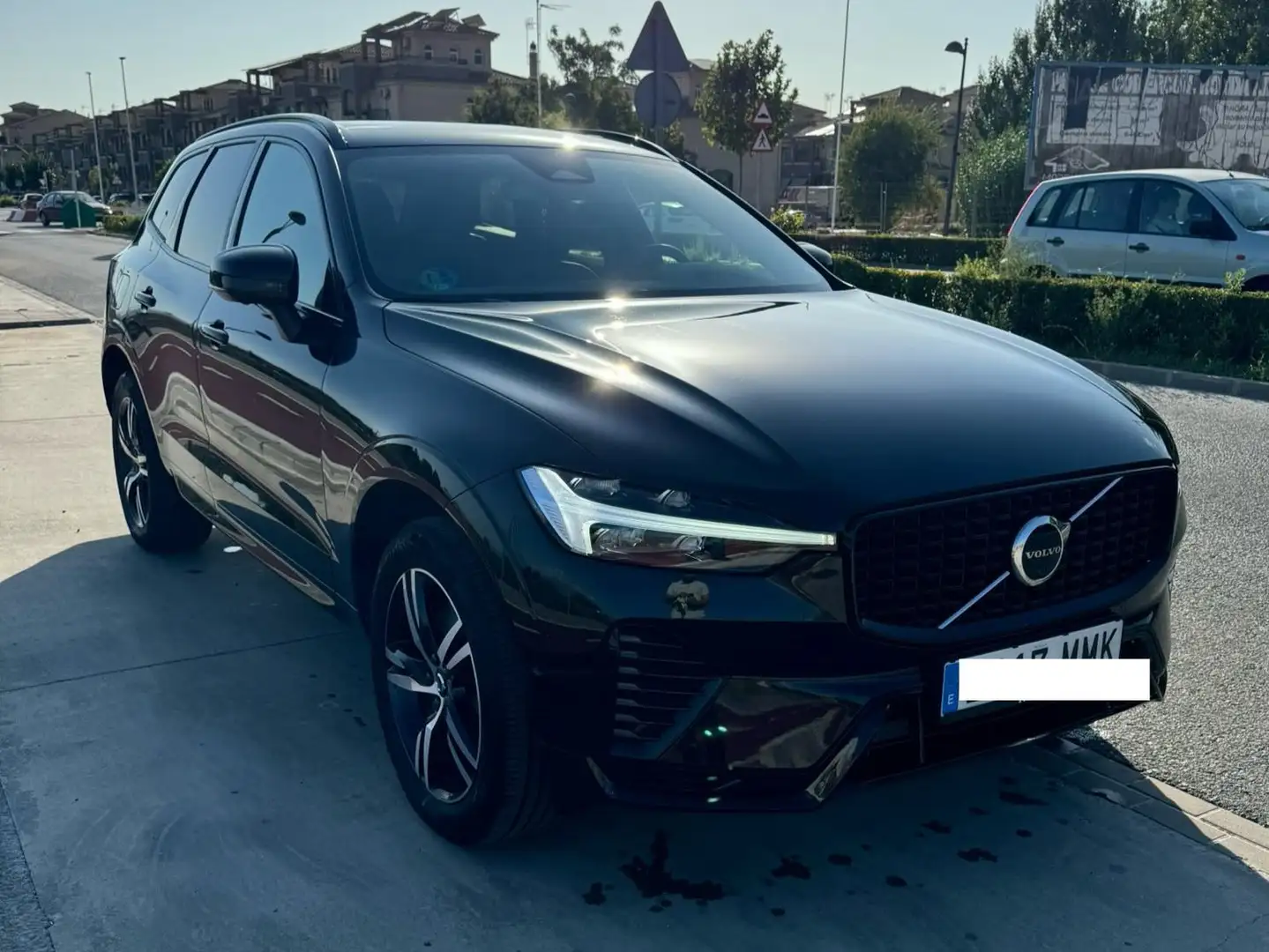 Volvo XC60 XC60 B5 Momentum Pro AWD Aut. Momentum Pro Negro - 2