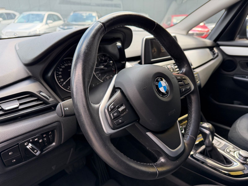 BMW 218 i AUTOMATIK/NAVI/KLIMAA/TEMPOMAT* — photo 14