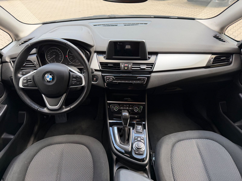 BMW 218 i AUTOMATIK/NAVI/KLIMAA/TEMPOMAT* — photo 15