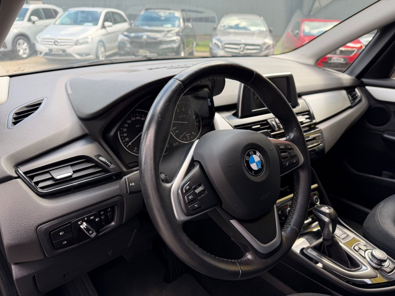 BMW 218 i AUTOMATIK/NAVI/KLIMAA/TEMPOMAT* — photo 13