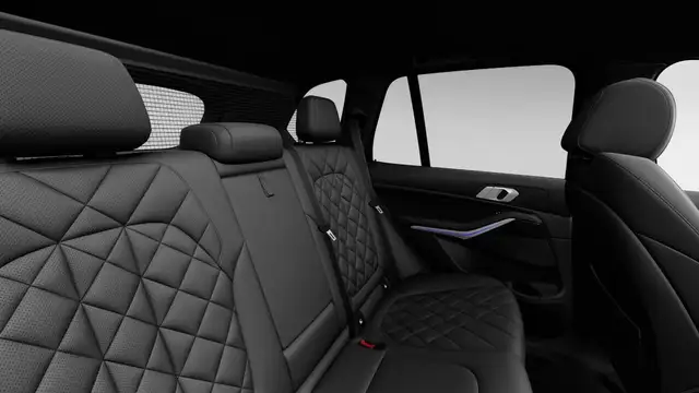 BMW X5 view 14