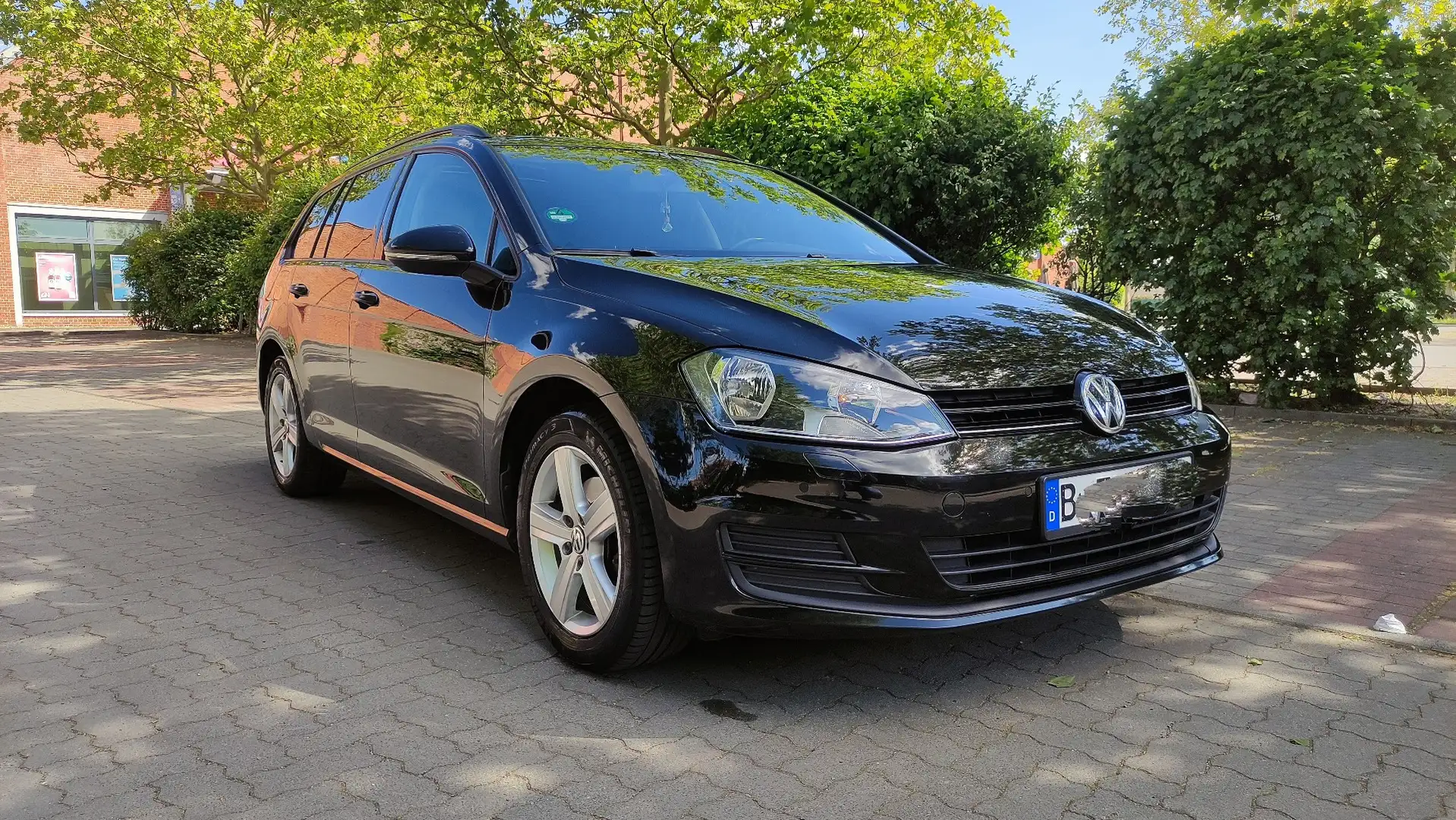 Volkswagen Golf Variant 1.6 TDI BlueMotion Technology DSG Trendline - 2