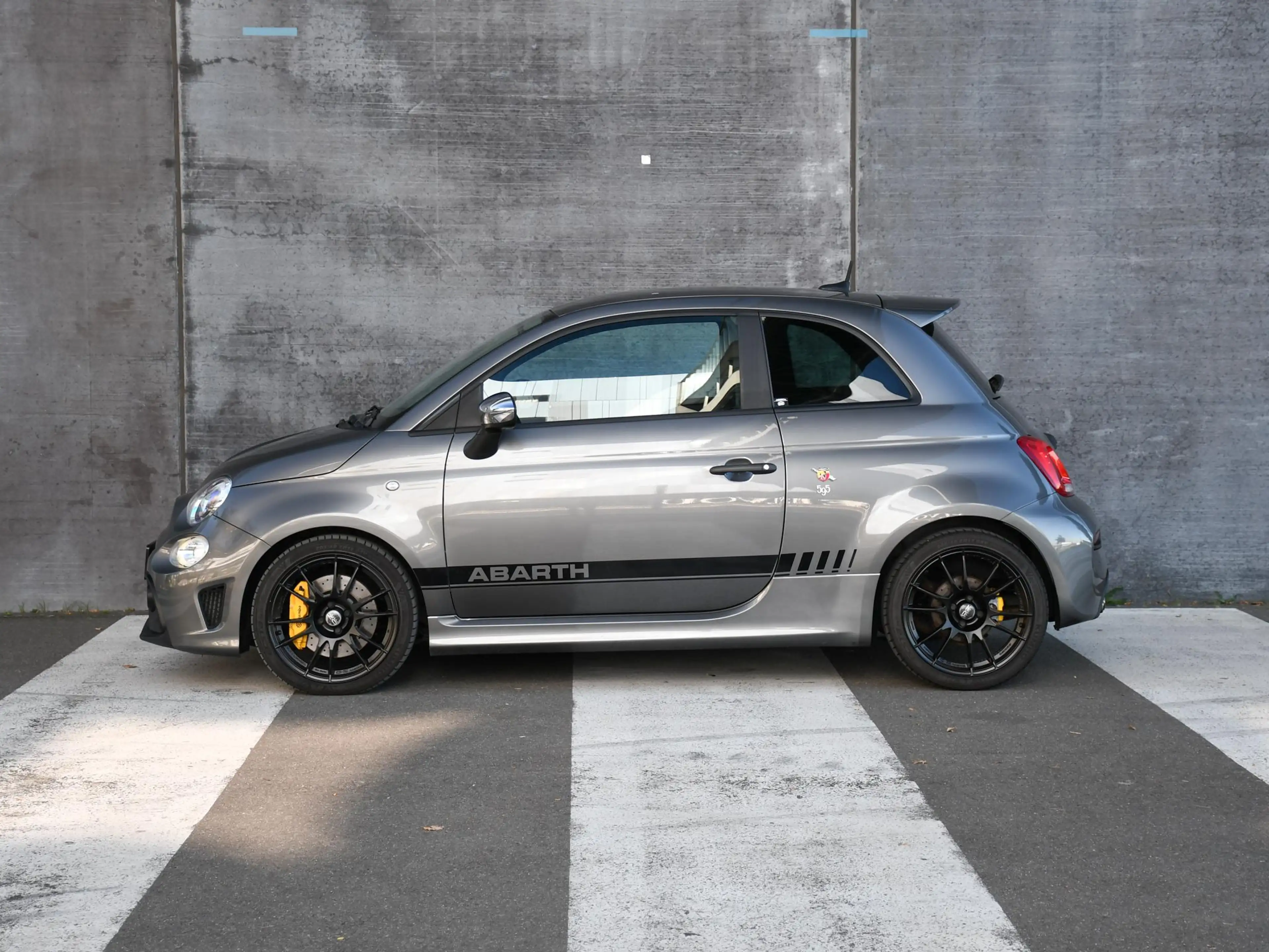 Abarth 500C Competizione 70th Anniversary 1.4 T-Jet 180pk SABE — photo 4