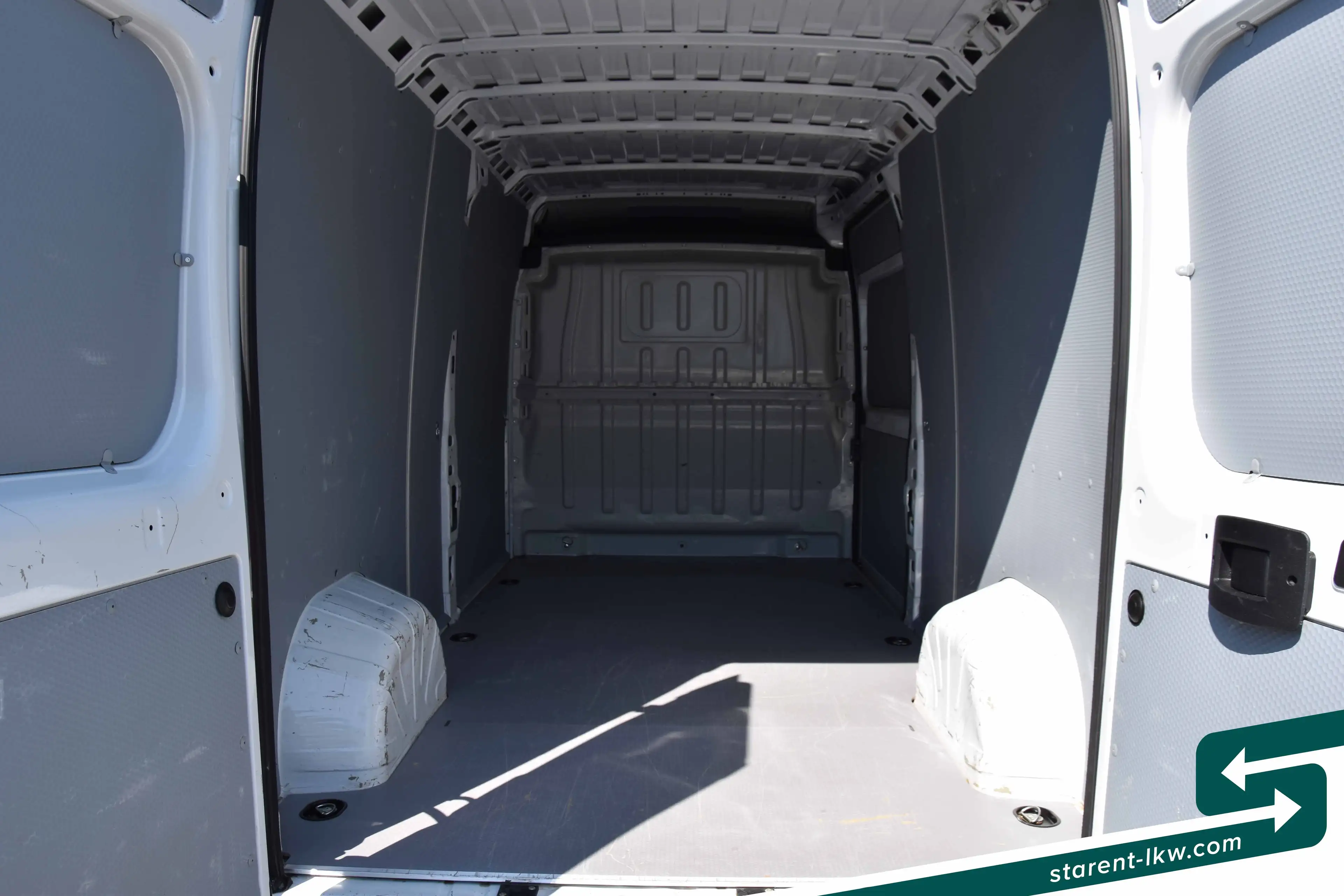 Peugeot Boxer L3H2 Tempomat Klima App Schwingsitz SERVICE Neu — photo 11