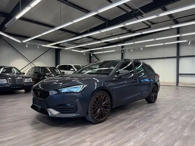 CUPRA Leon ST VZ e-Hybr Virt ACC AHK Kamera KeylessGo1