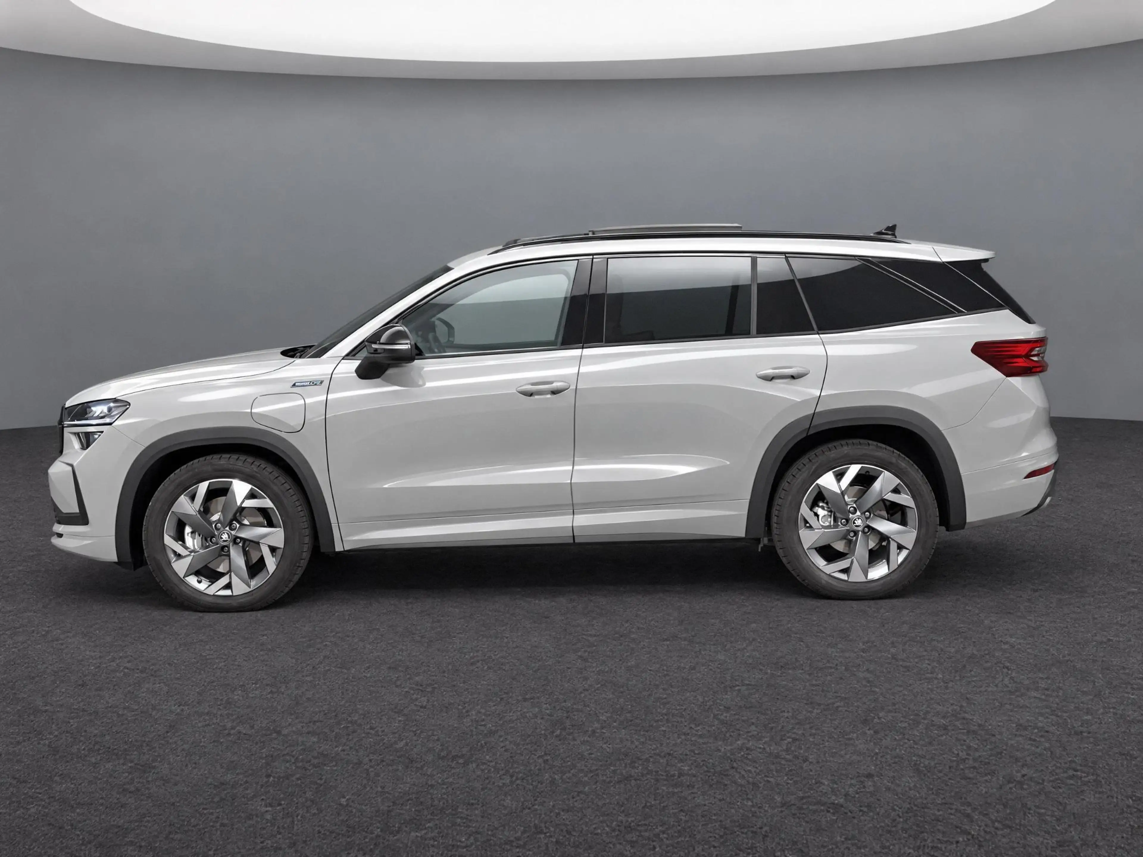 Skoda Kodiaq 1.5 TSI 204pk DSG PHEV Sportline Business · Panora — photo 4