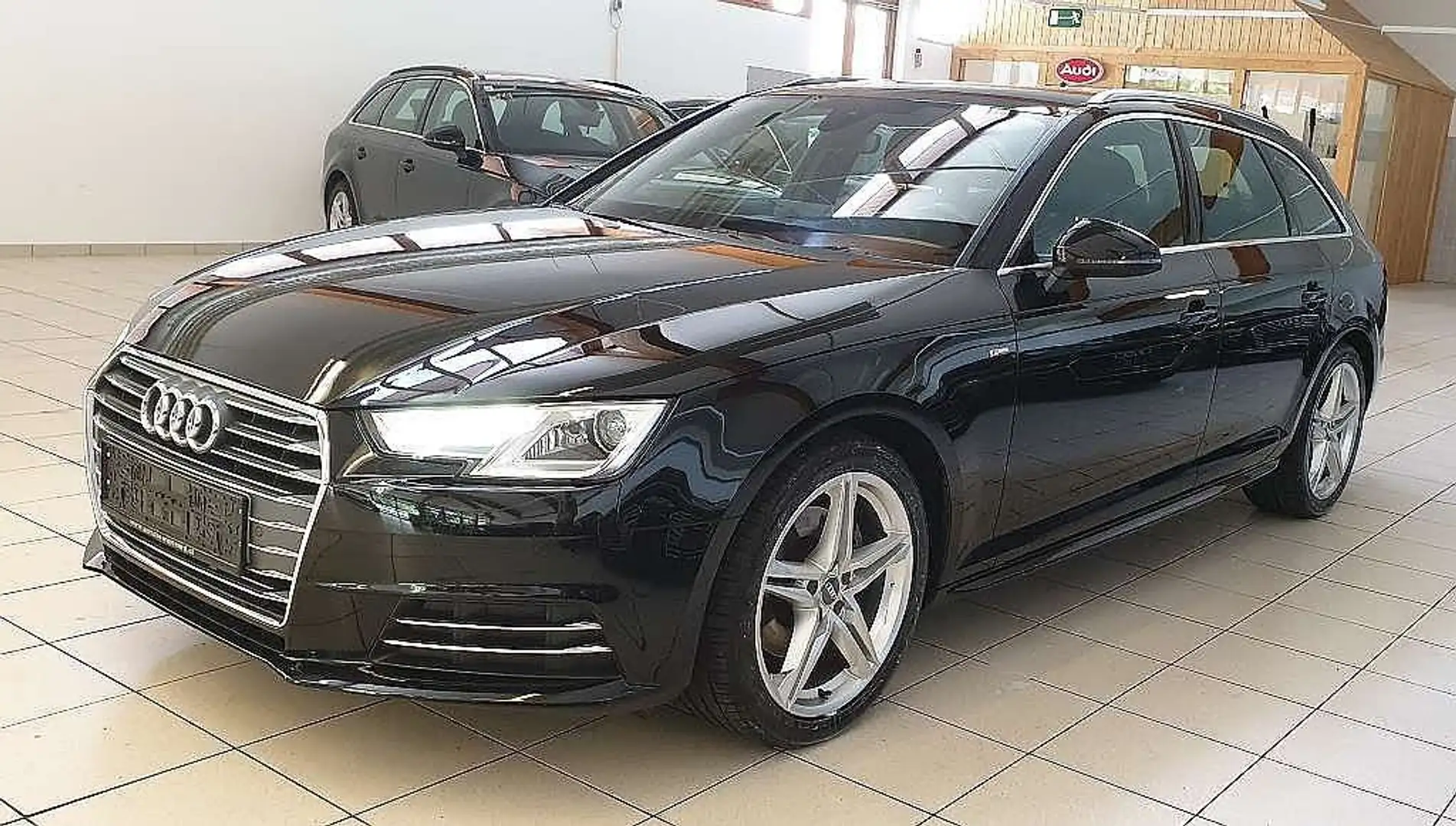 Audi A4 Avant 2,0 TDI Sport Virtual Cockpit,Lederlen... Schwarz - 1