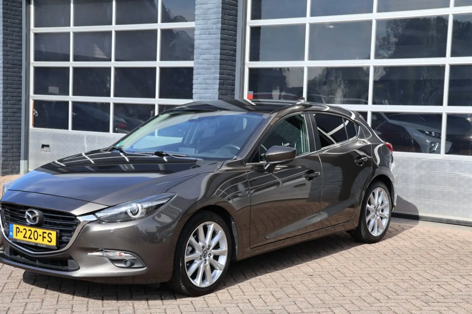Mazda 3 2.0 SkyActiv-G 165 Marrone - 1