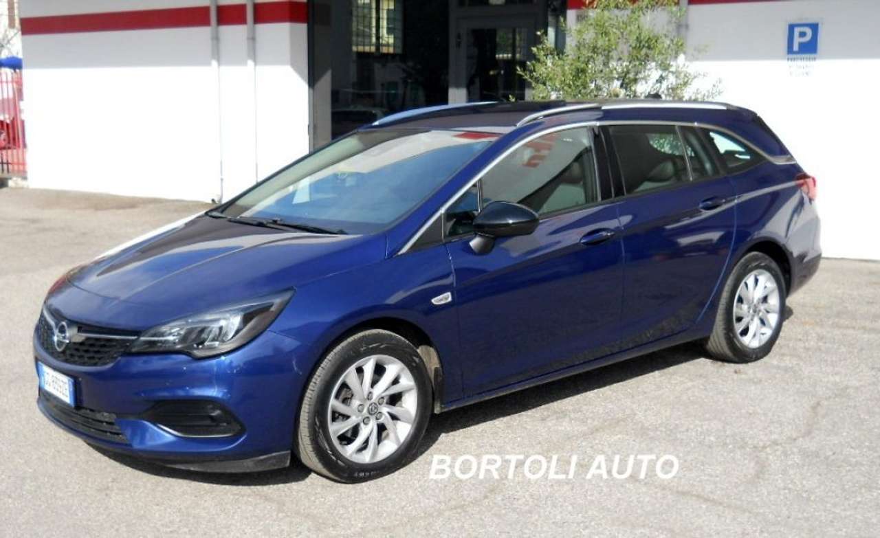 Opel Astra 1.5 CDTi 44.000 KM SPORTS TOURER BUSINESS ELEGANCE
