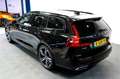 Volvo V60 2.0 T6 AWD 250kW/340pk Aut8 Recharge R-Design HARM Zwart - thumbnail 25