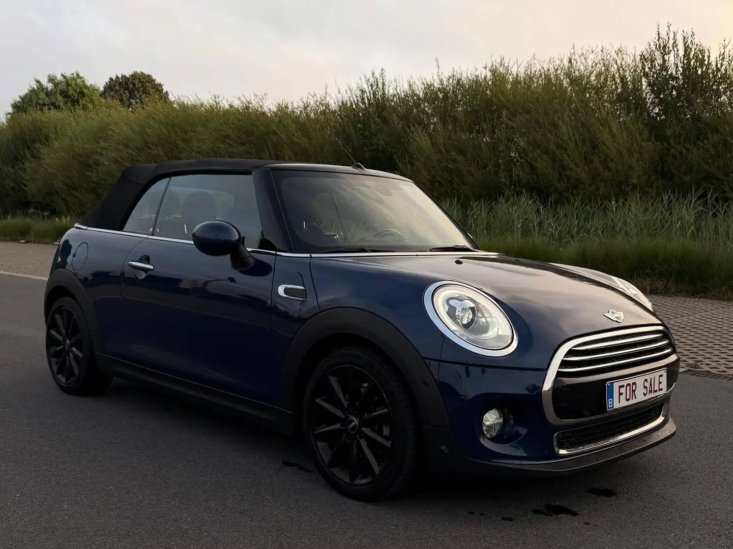 MINI Cooper D Cabrio Mini Cabriolet 1.5 DA Cooper Blau - 1