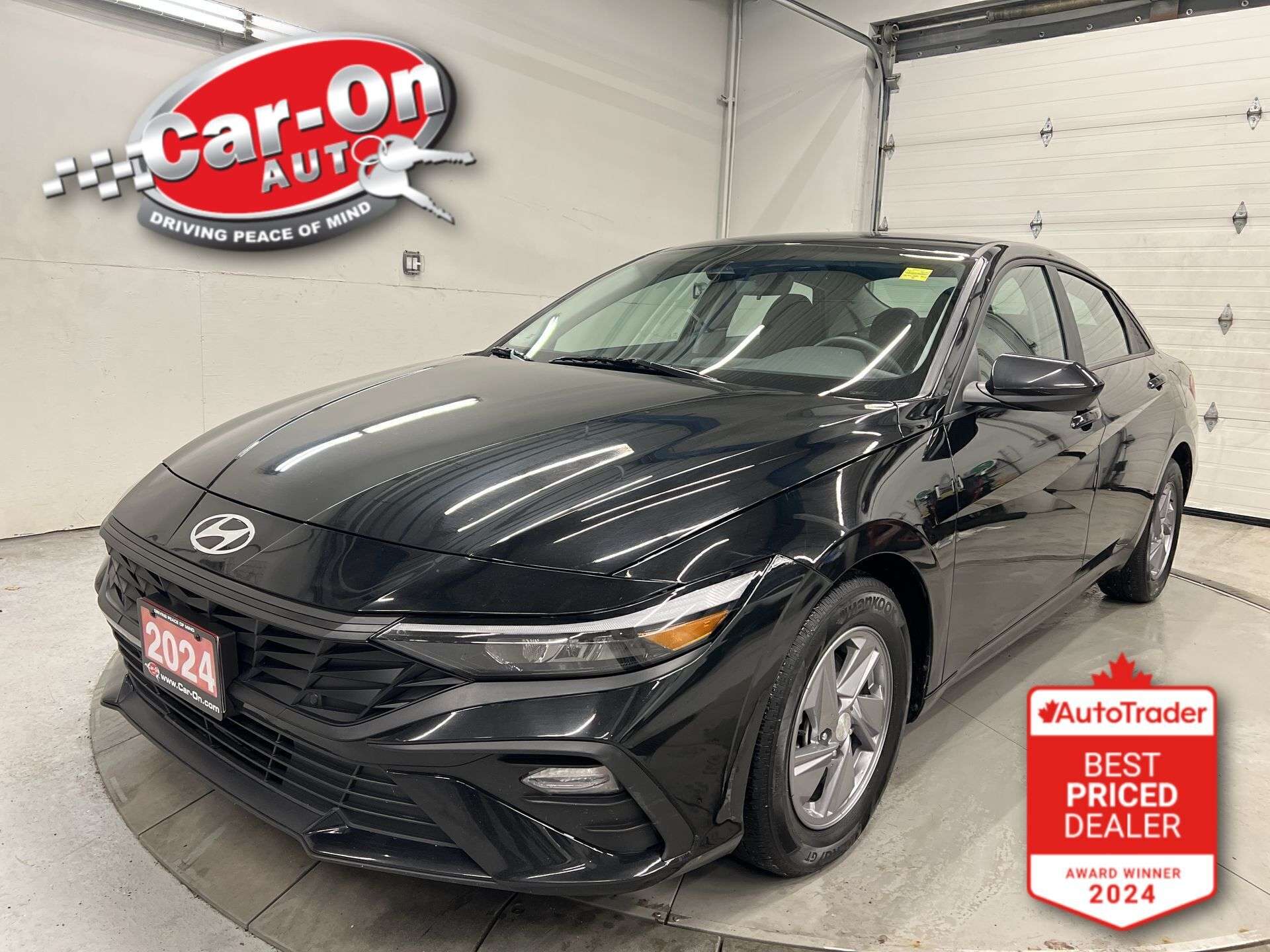 Black 2024 Hyundai Elantra Sedan Automatic