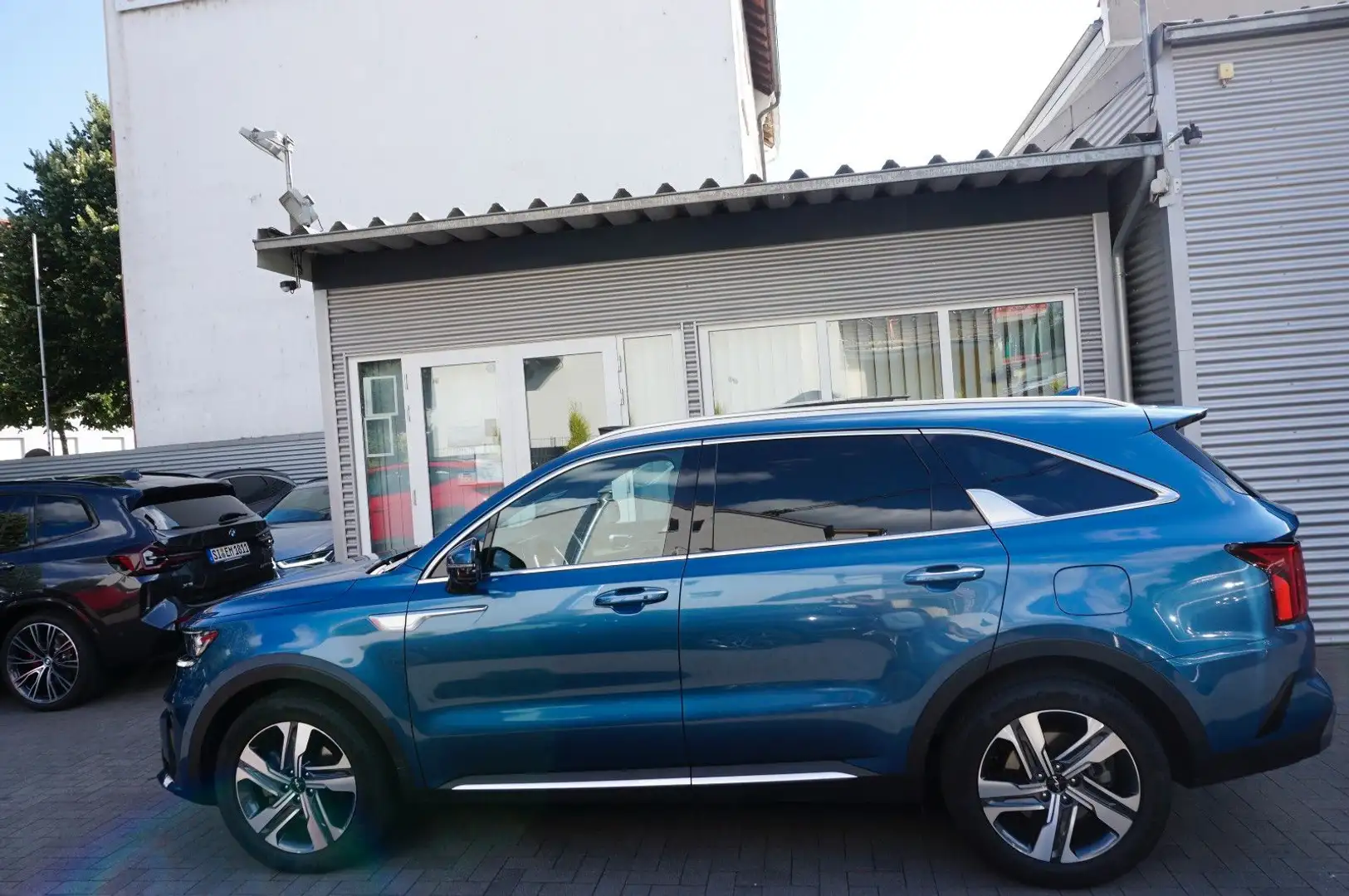 Kia Sorento Platinum 4WD Plug-In Pano BOSE Carplay Blau - 2