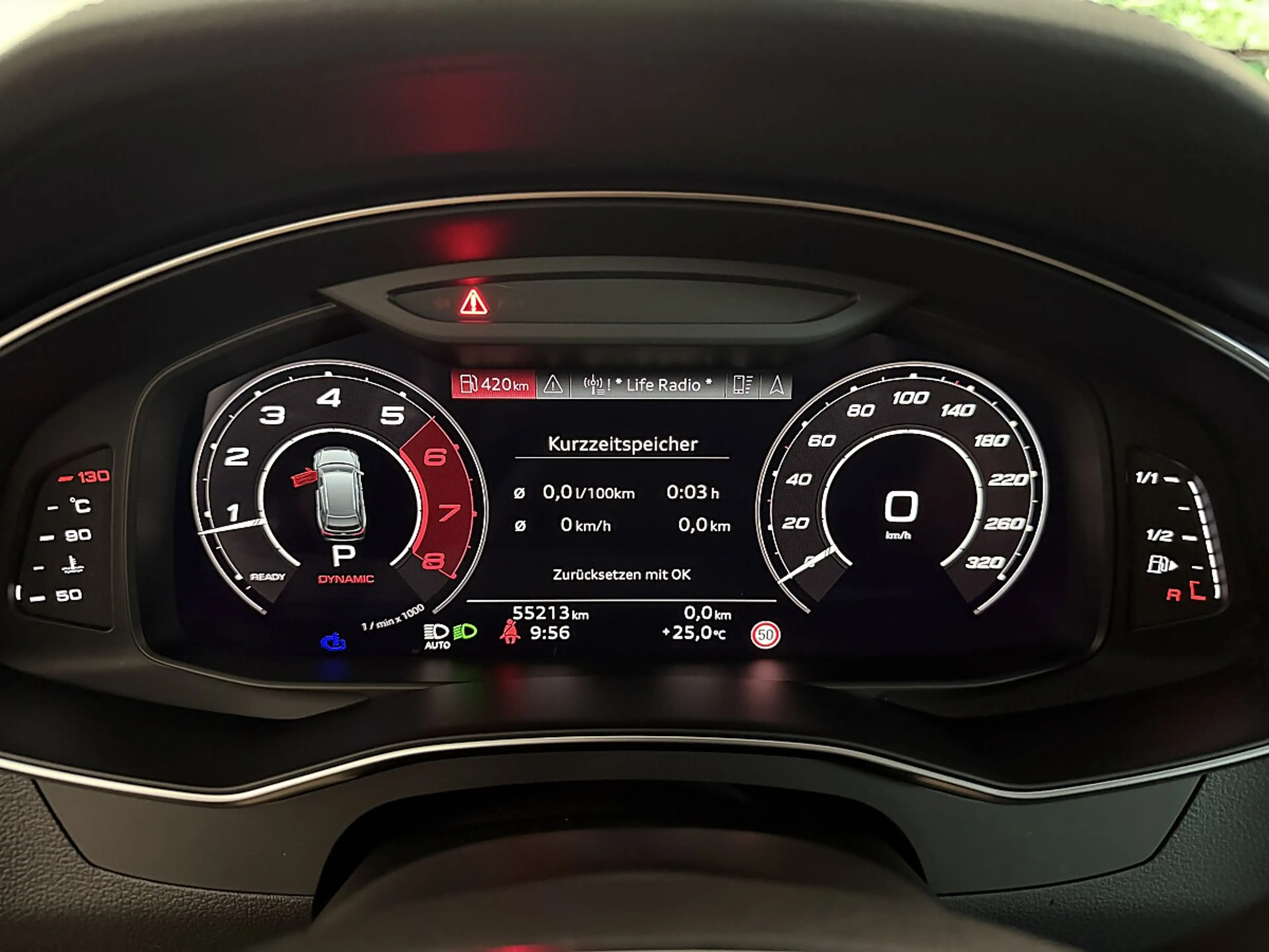 Audi RS6 Avant performance 4,0 TFSI quattro S-tronic *Lu... — photo 6