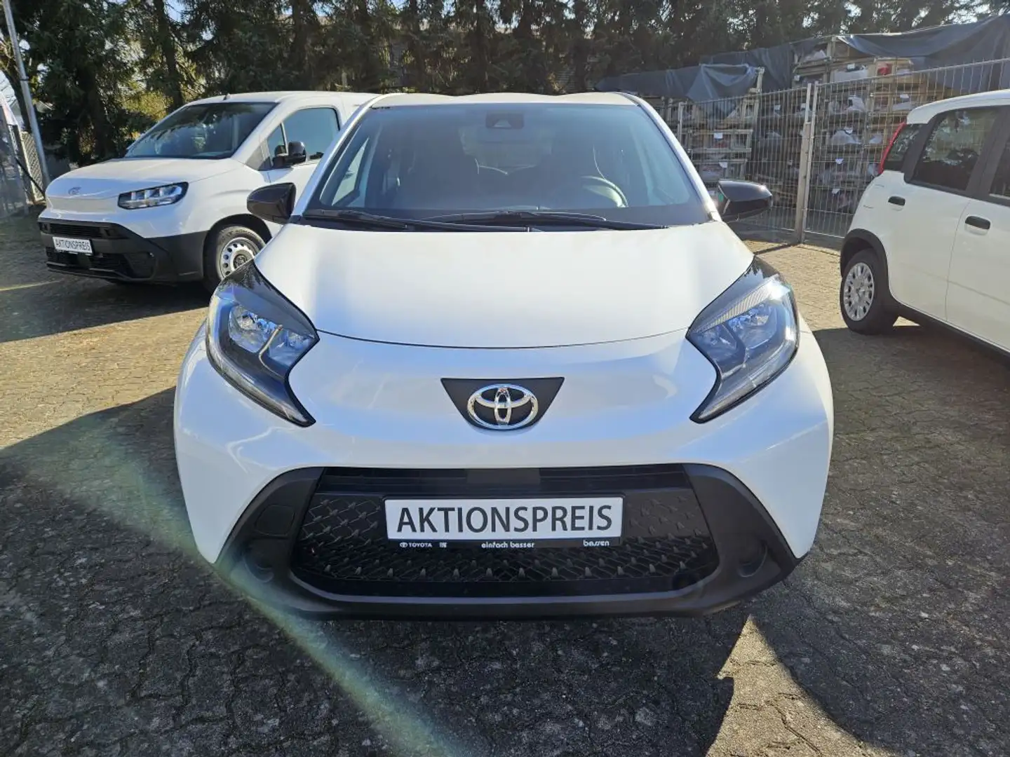 Toyota Aygo X Play Wit - 1