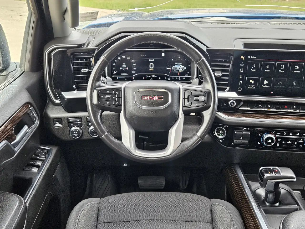 GMC Sierra 1500 снимка GMC Sierra 1500