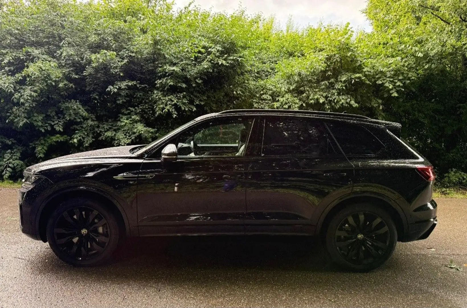 Volkswagen Touareg R V6 3,0 TSI-eHybrid 4MOTION-PANO-VOLL ! Noir - 2