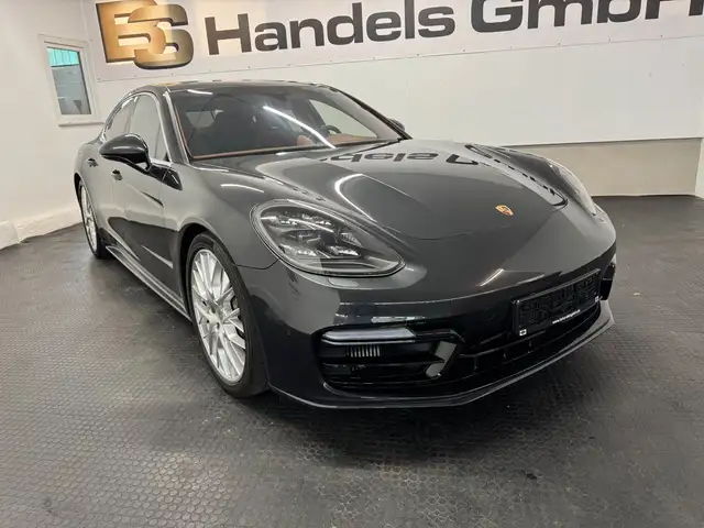 Porsche Panamera 4 S*MATRIX*PANO*CHRONO*StHz*SportAGA*