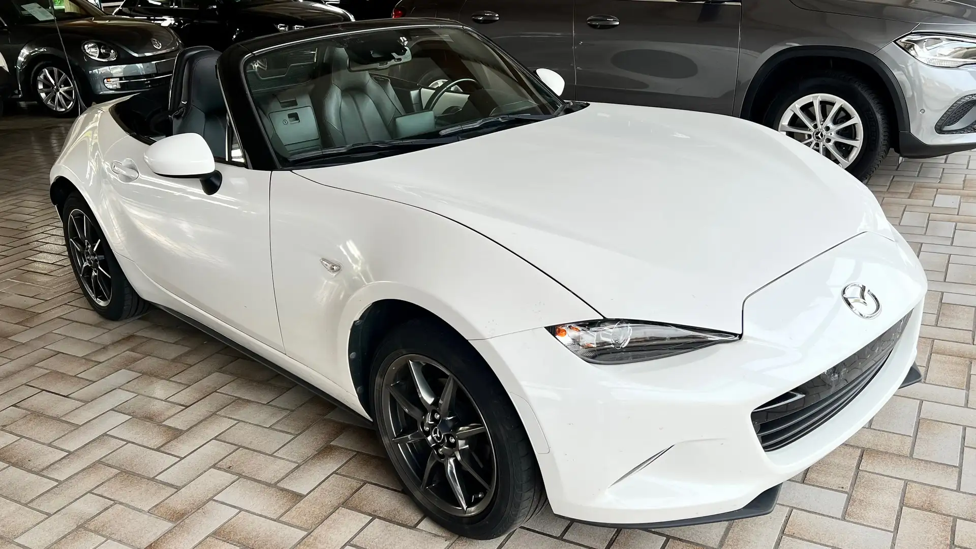 Mazda MX-5 MX-5 RF SKYACTIV CABRIO TOP NW ST Exclusive-Line Blanc - 2