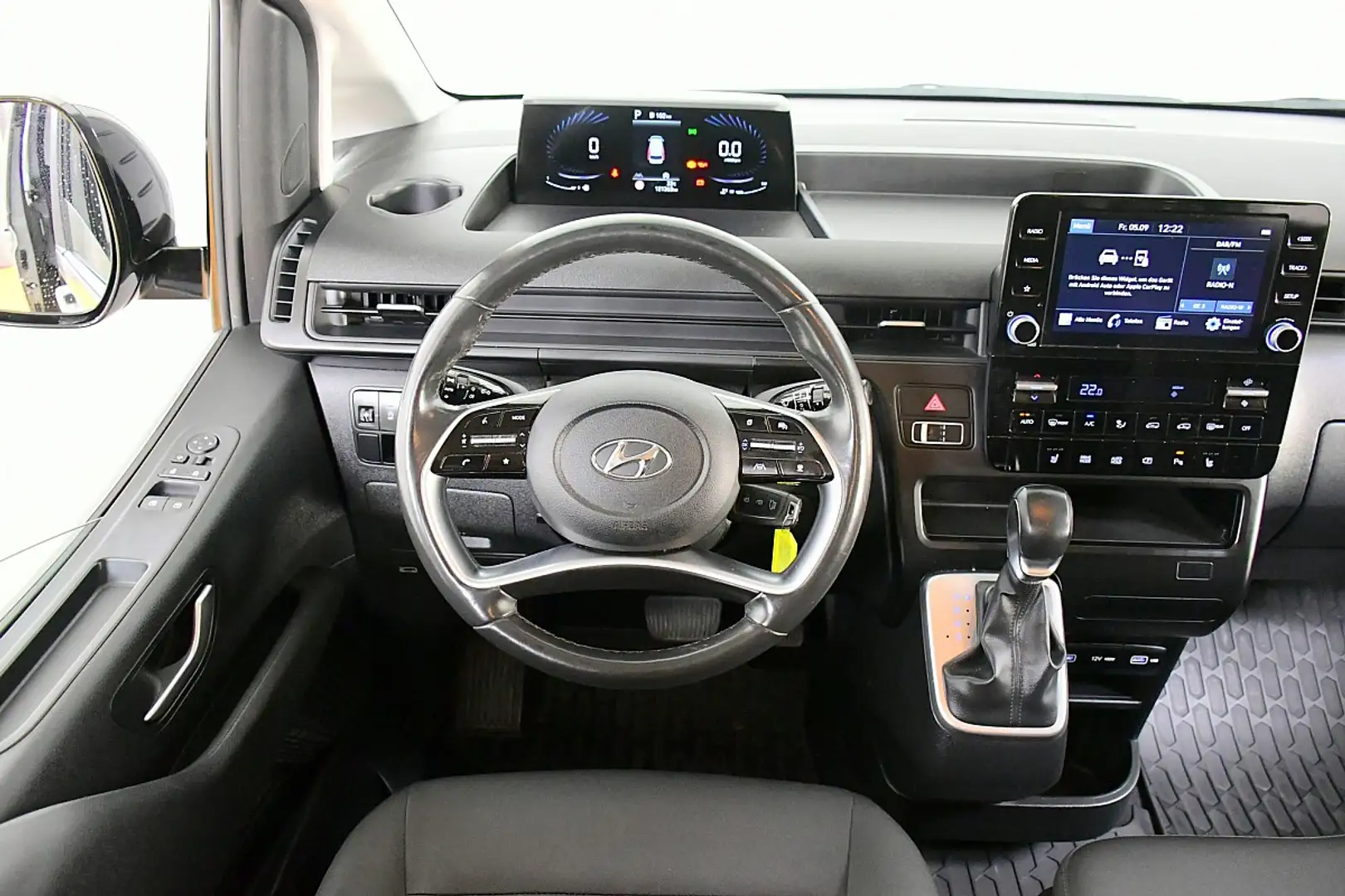 Hyundai STARIA Staria Business Van 2,2 CRDi Zilver - 2