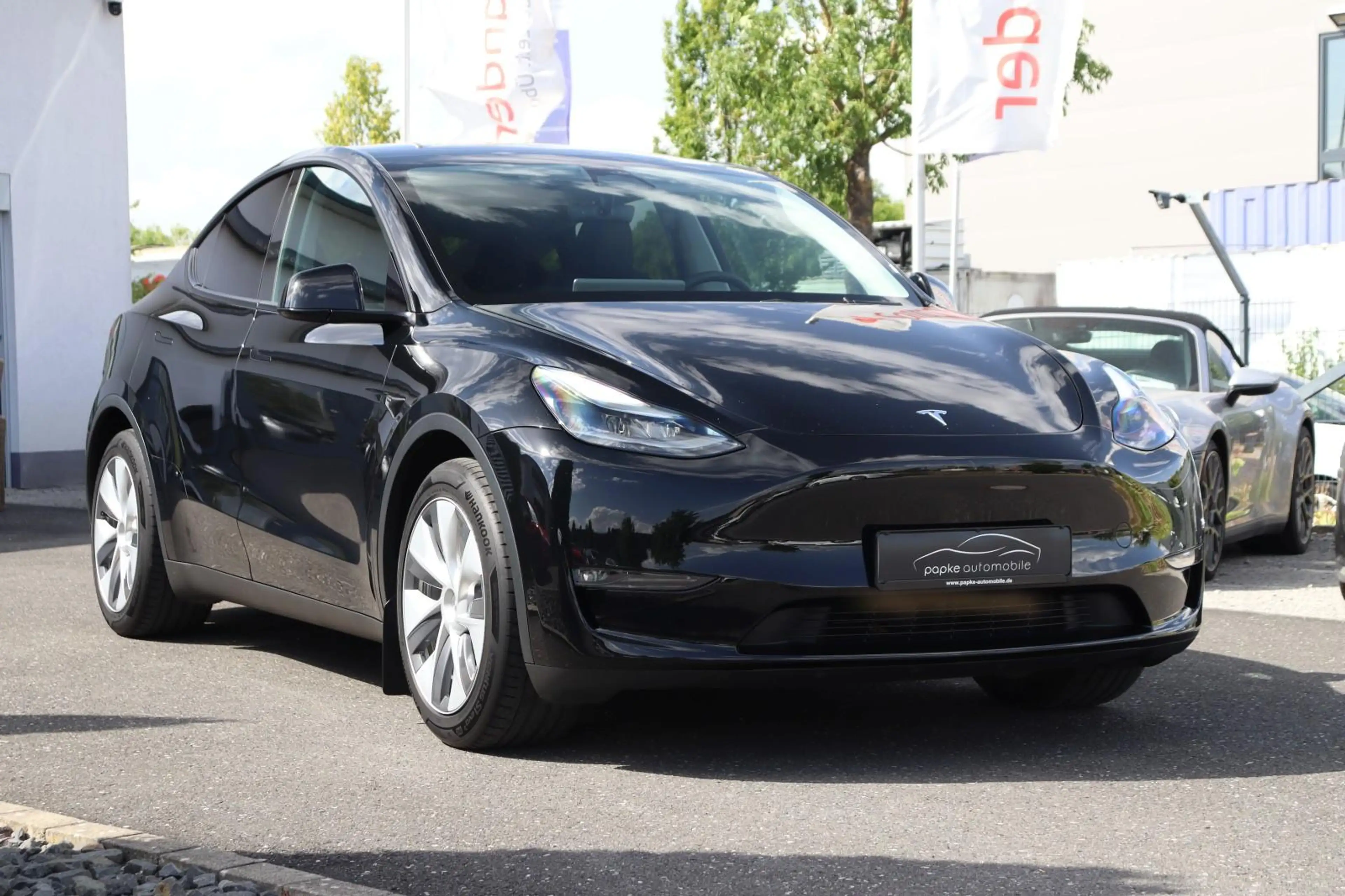 Tesla Model Y Long Range Dual AWD +AHK+MWST+1HAND+LED+ — photo 5