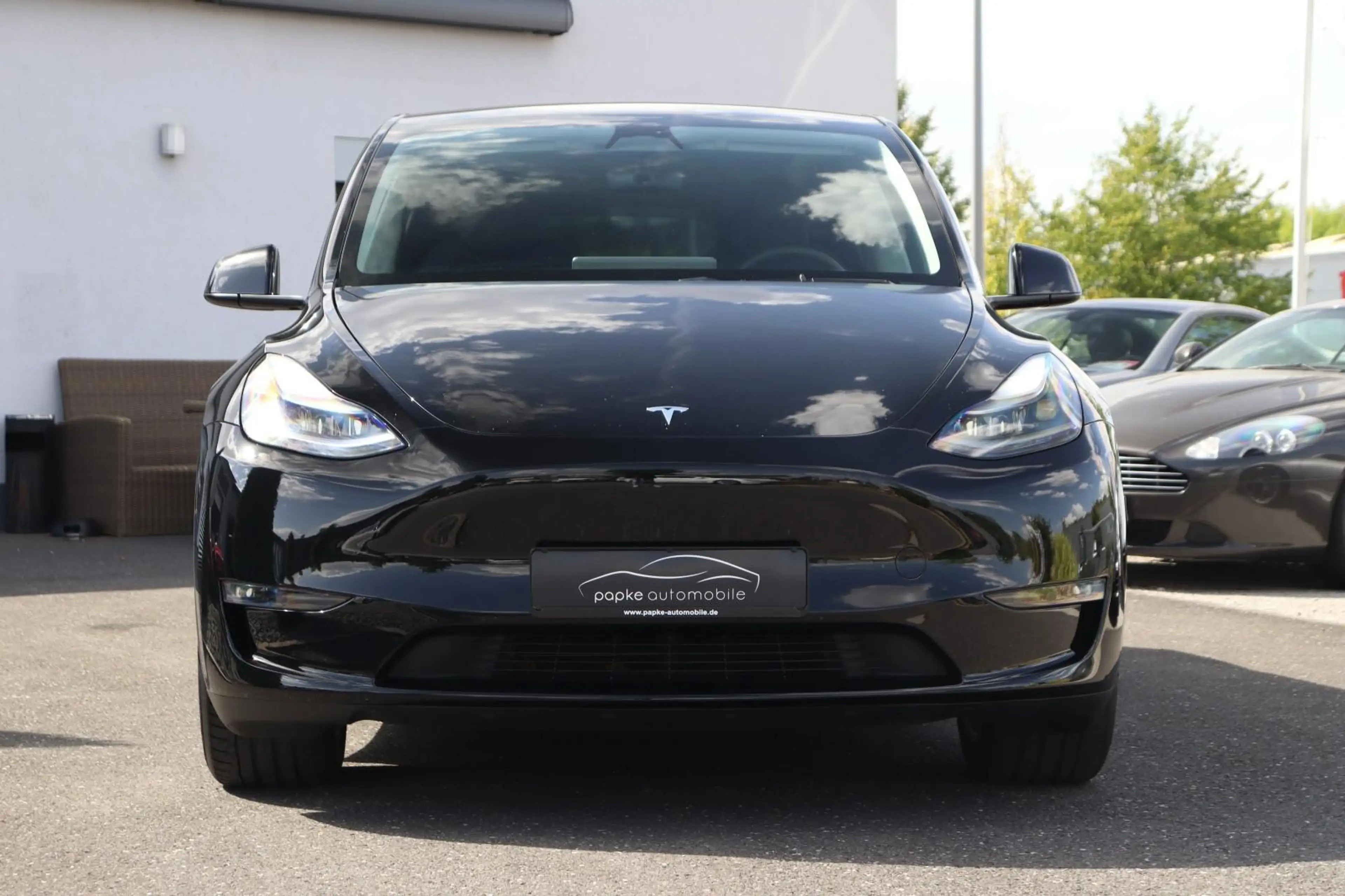 Tesla Model Y Long Range Dual AWD +AHK+MWST+1HAND+LED+ — photo 4