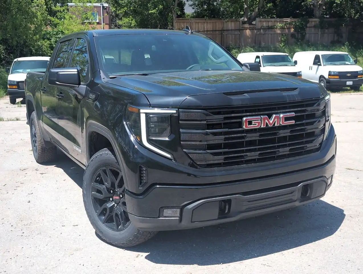 GMC Sierra 1500 снимка GMC Sierra 1500
