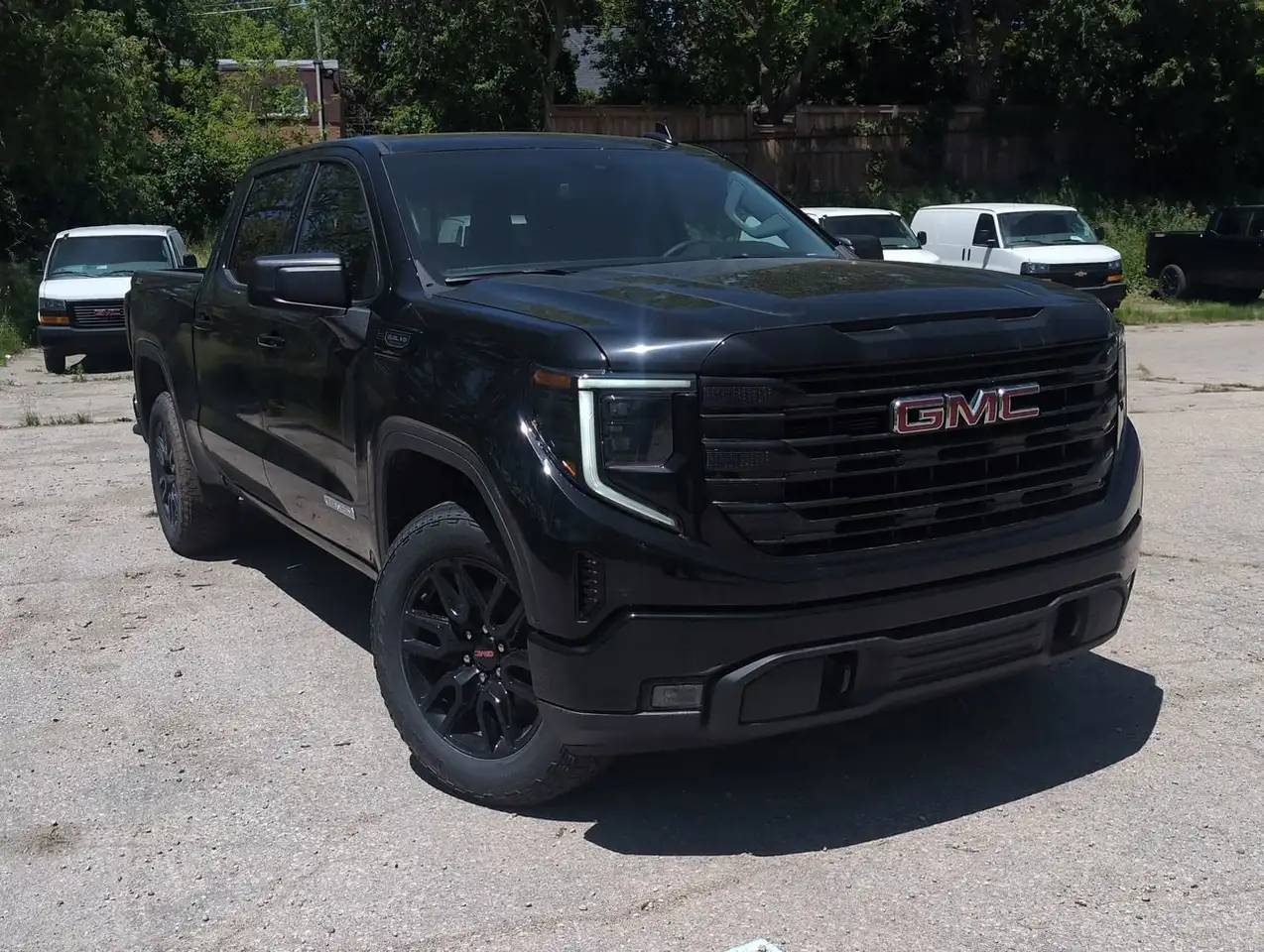 GMC Sierra 1500 снимка GMC Sierra 1500