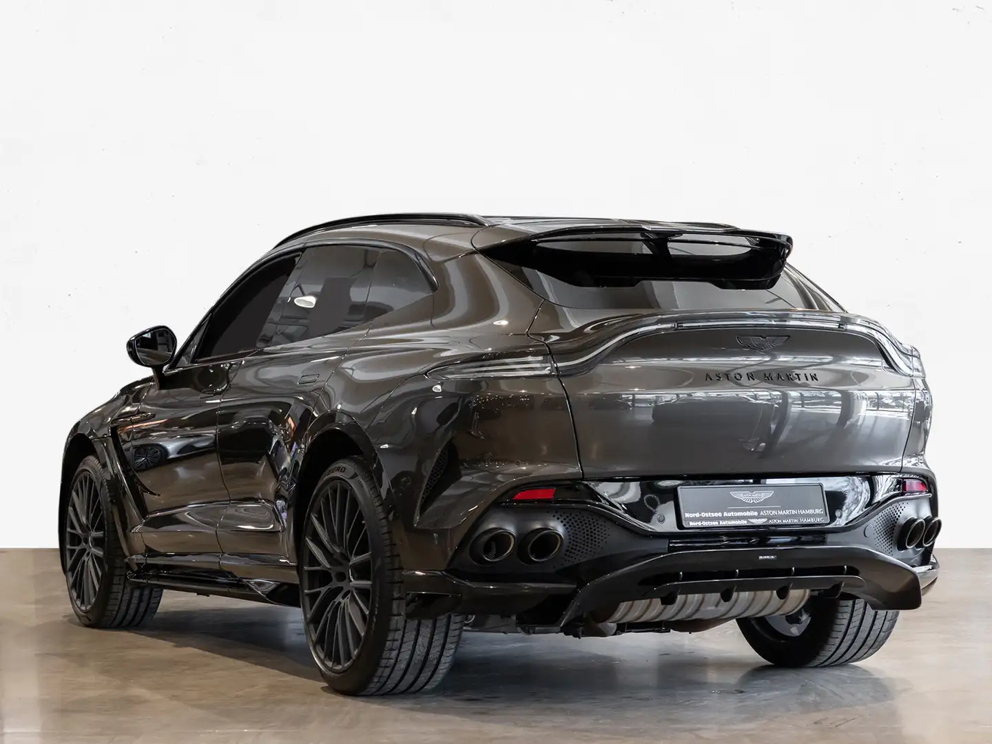 Aston Martin DBX 707 - Aston Martin Hamburg Grau - 2