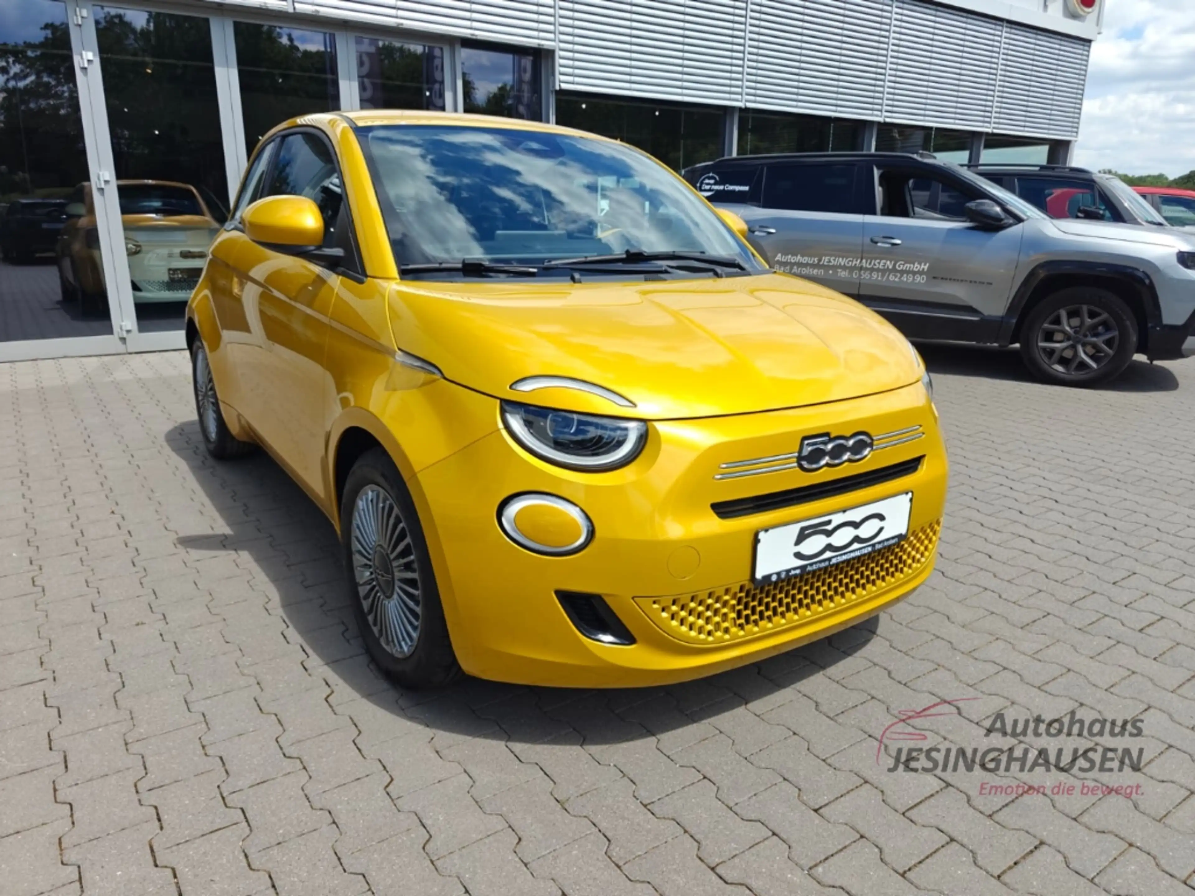 Fiat 500 Torino+LED+Klimaaut.+PDC+Sitzheiz. Digitales Cockp — photo 3
