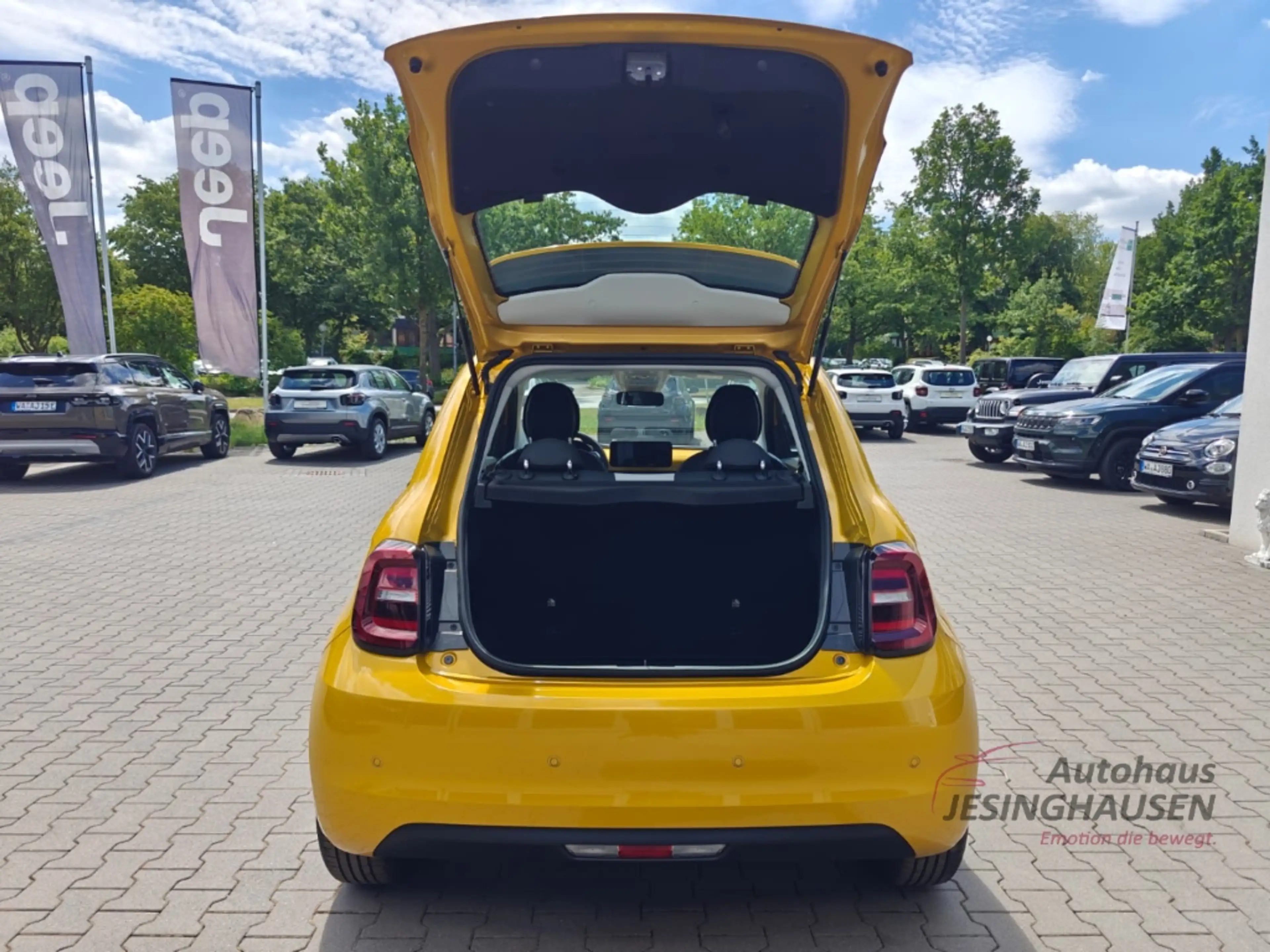 Fiat 500 Torino+LED+Klimaaut.+PDC+Sitzheiz. Digitales Cockp — photo 7