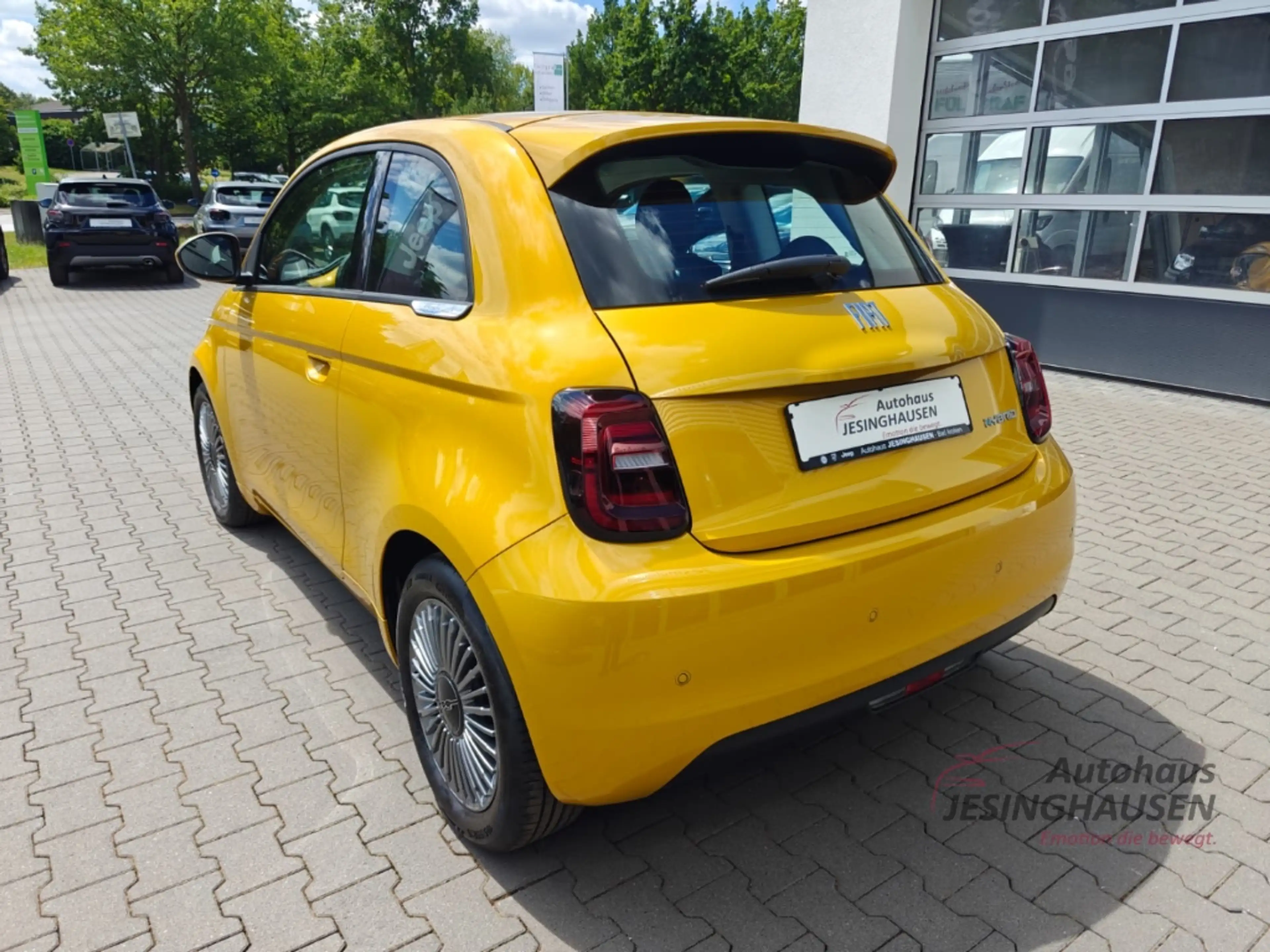 Fiat 500 Torino+LED+Klimaaut.+PDC+Sitzheiz. Digitales Cockp — photo 9