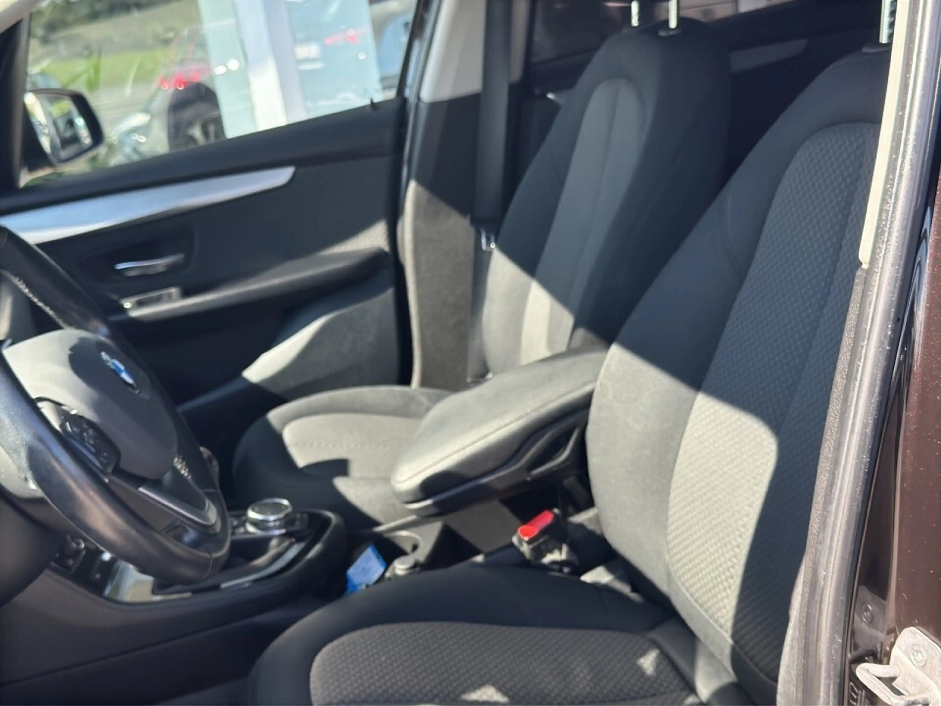 BMW 216 d Active Tourer Advantage — photo 8
