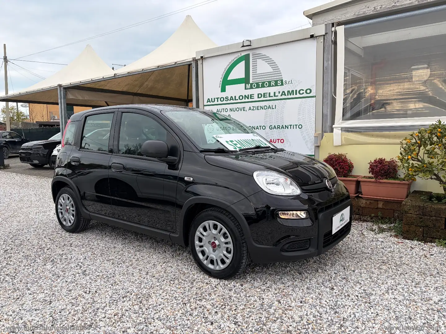 Fiat Panda 1.0 FireFly S&S Hybrid Nero - 1