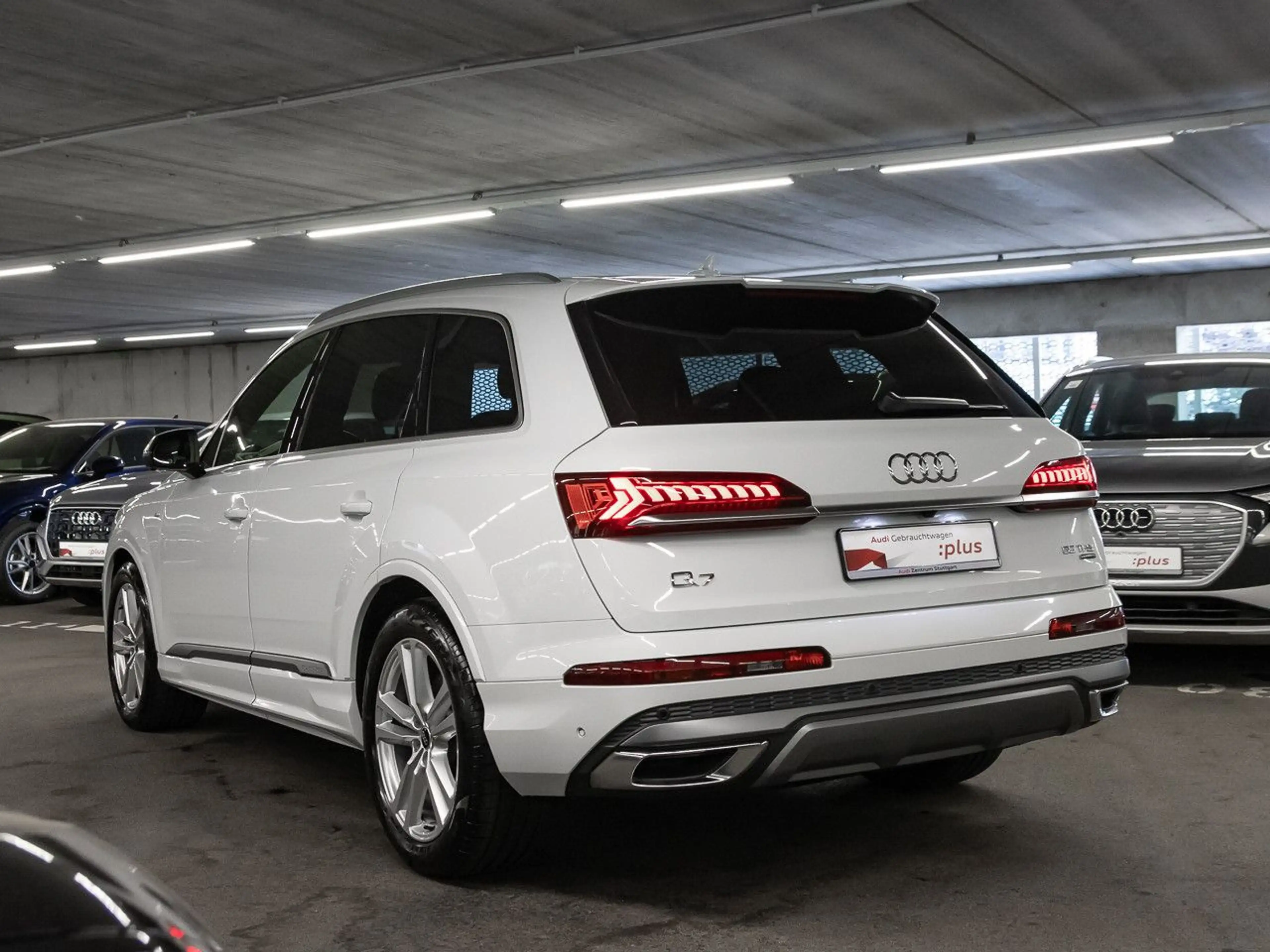 Audi Q7 55 TFSI quattro S line Head Up Keyless AHK — photo 4