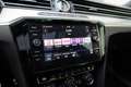 Volkswagen Passat Variant 1.4 TSI 150 pk ACT Highline Business 2x R-Line / B Grijs - thumbnail 32