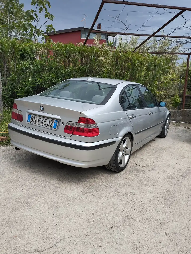 BMW 318 318i Argento - 2