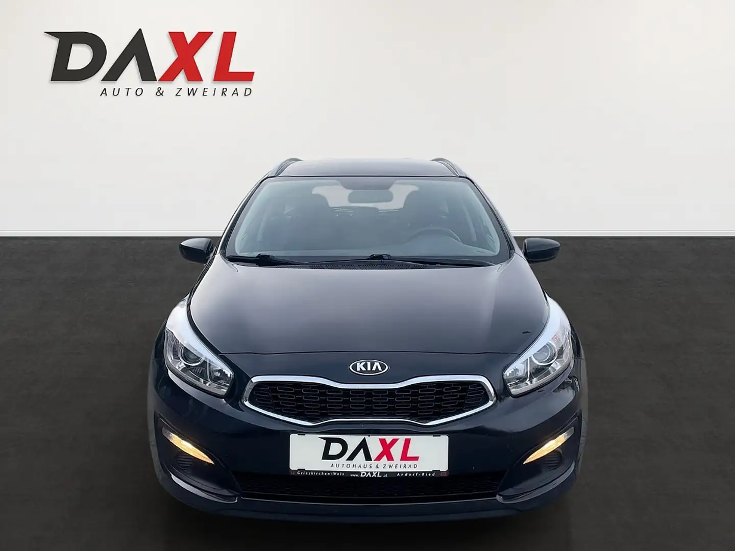 Kia Ceed SW / cee'd SW cee'd SW 1,4 MPI Titan *Facelift* Noir - 2