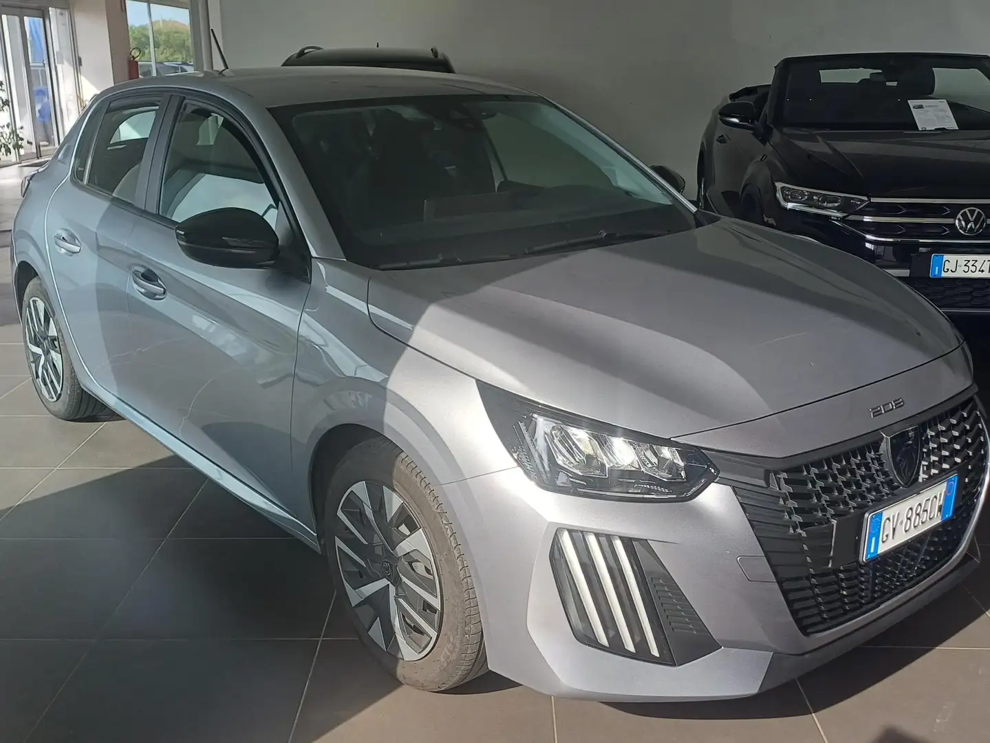 Peugeot 208 208 II 2023 1.2 puretech Active s Gris - 1