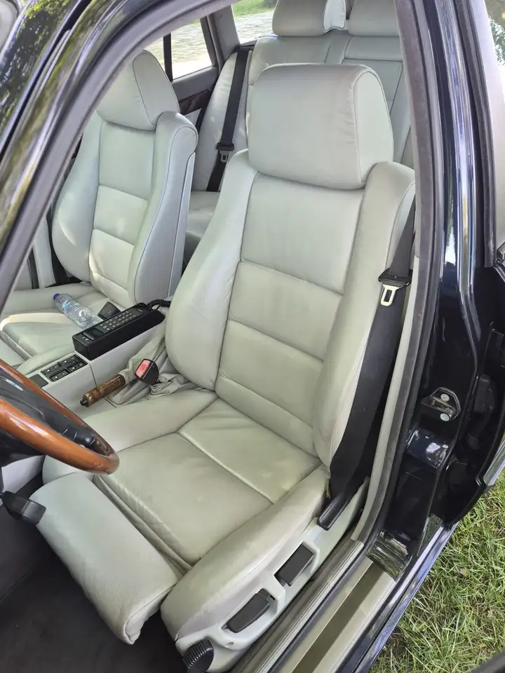 BMW 525i touring Executive, foto 7